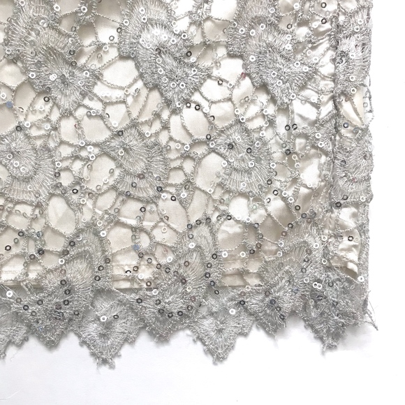 H&M Lace + Sequins Off-White Mini Skirt - Picture 2 of 4